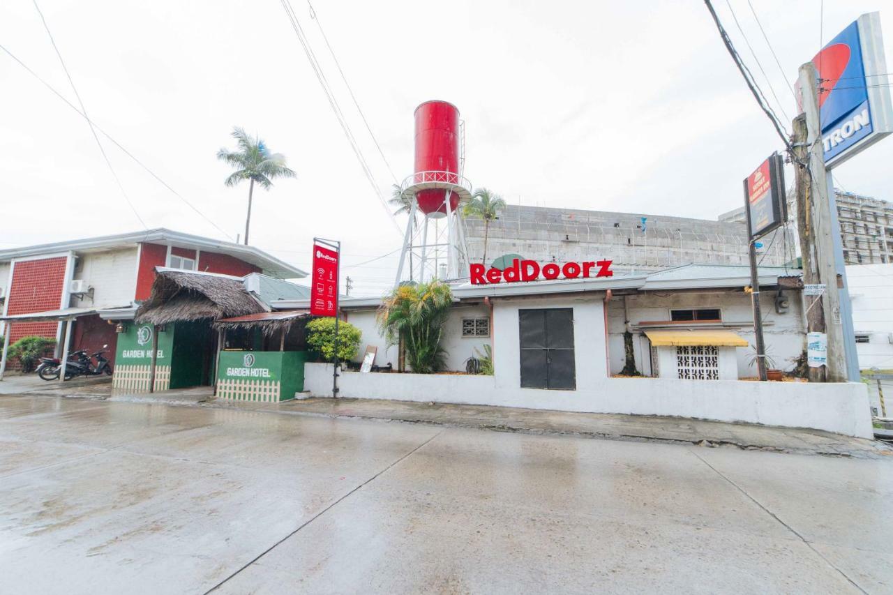 Reddoorz Premium @ Clarkview Angeles City Екстер'єр фото